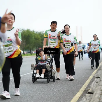 Runner Photo 7661083