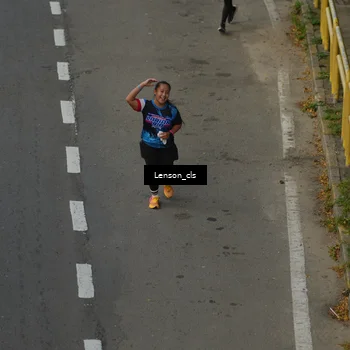 Runner Photo 7661087