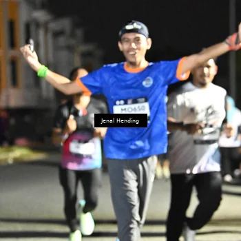 Runner Photo 7661092