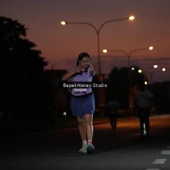 Runner Photo 7661113