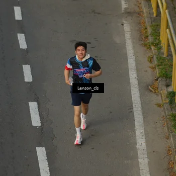 Runner Photo 7661120