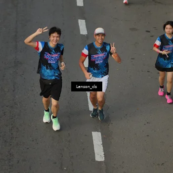 Runner Photo 7661127
