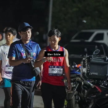 Runner Photo 7661133