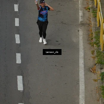 Runner Photo 7661150