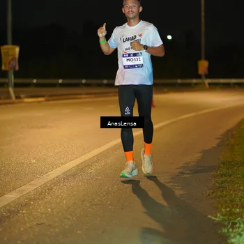 Runner Photo 7661155