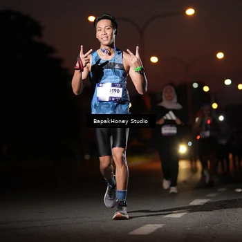Runner Photo 7661156