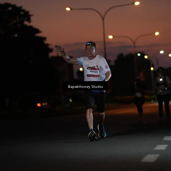 Runner Photo 7661158