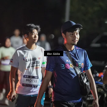 Runner Photo 7661169
