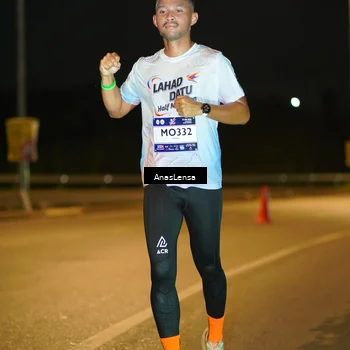 Runner Photo 7661170