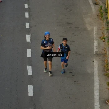 Runner Photo 7661172