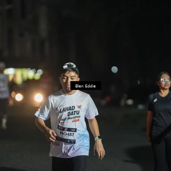 Runner Photo 7661177