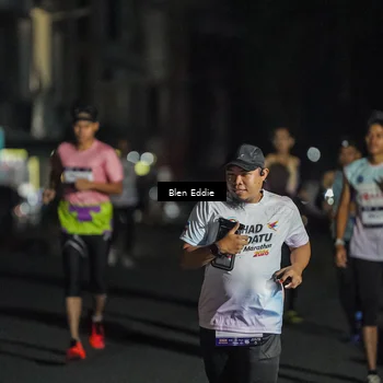 Runner Photo 7661183