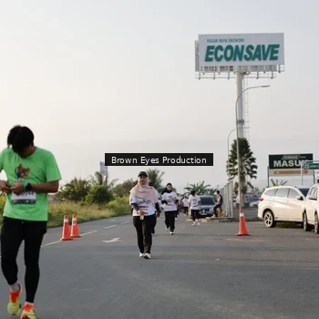 Runner Photo 7661193