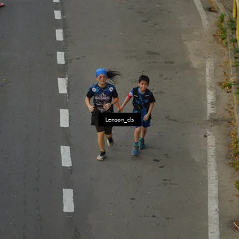 Runner Photo 7661198