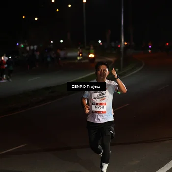 Runner Photo 7661206