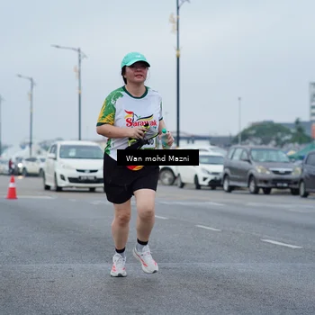 Runner Photo 7661208