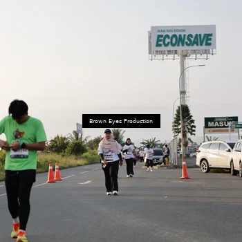 Runner Photo 7661220