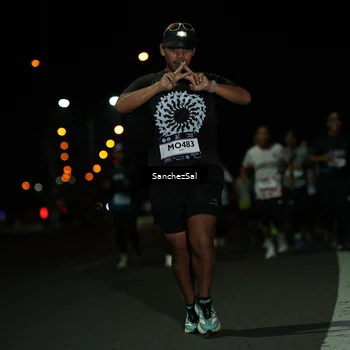 Runner Photo 7661225