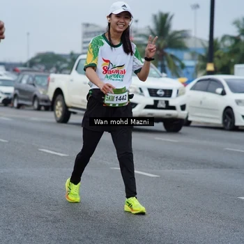 Runner Photo 7661233
