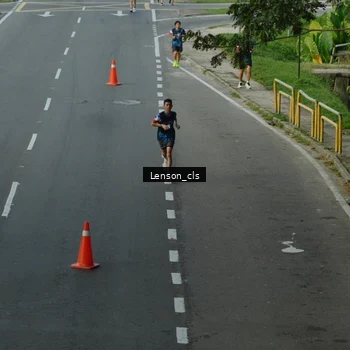 Runner Photo 7661247