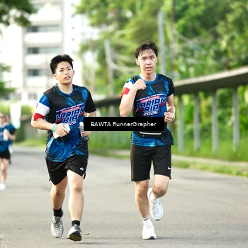 Runner Photo 7661252
