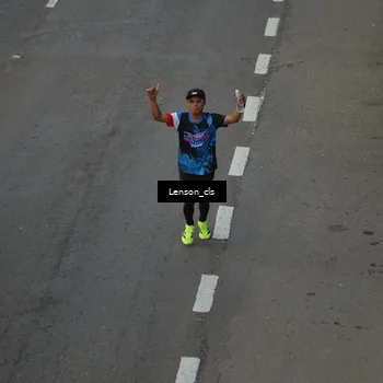 Runner Photo 7661284