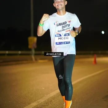 Runner Photo 7661294