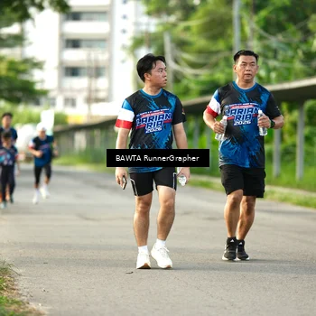 Runner Photo 7661313