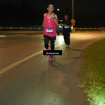 Runner Photo 7661332