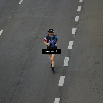 Runner Photo 7661334