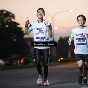 Runner Photo 7661344