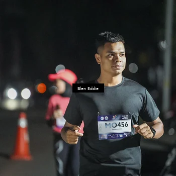 Runner Photo 7661368