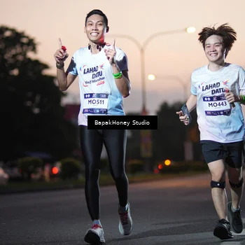 Runner Photo 7661371