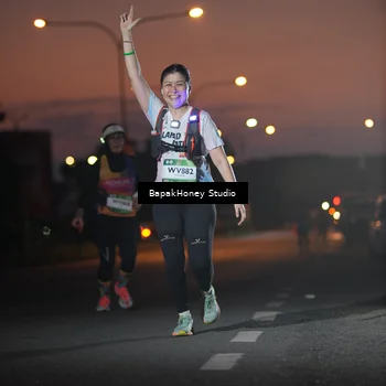 Runner Photo 7661380