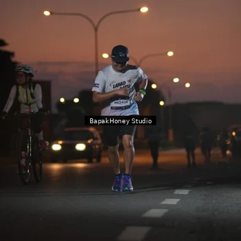 Runner Photo 7661397