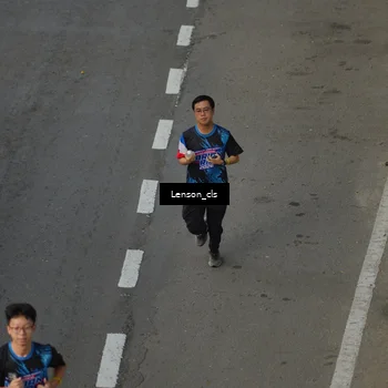 Runner Photo 7661424