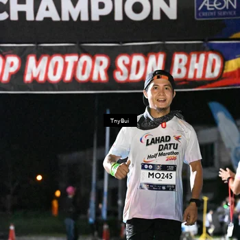 Runner Photo 7661426