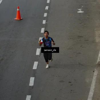 Runner Photo 7661429