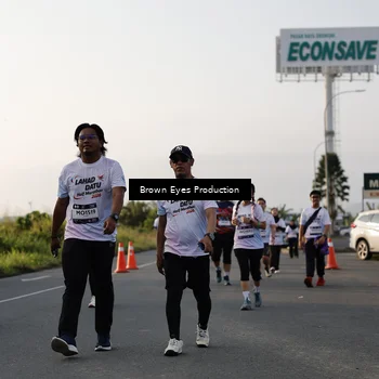 Runner Photo 7661449