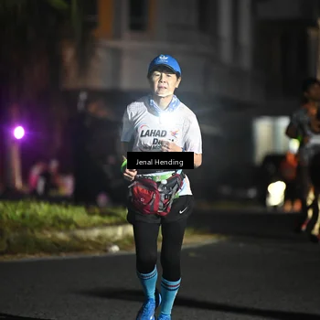 Runner Photo 7661468