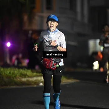 Runner Photo 7661478