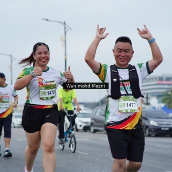 Runner Photo 7661480