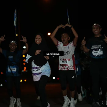 Runner Photo 7661483