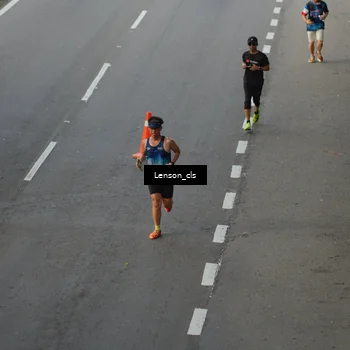 Runner Photo 7661490