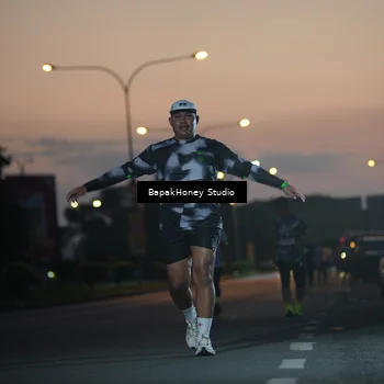 Runner Photo 7661498