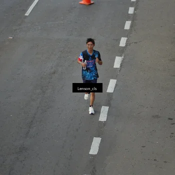 Runner Photo 7661521
