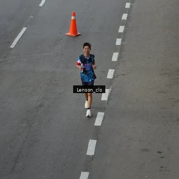 Runner Photo 7661522