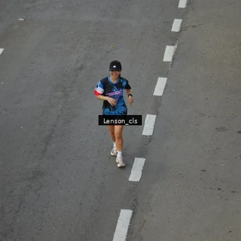 Runner Photo 7661527