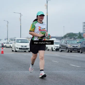 Runner Photo 7661542