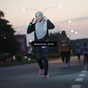 Runner Photo 7661544
